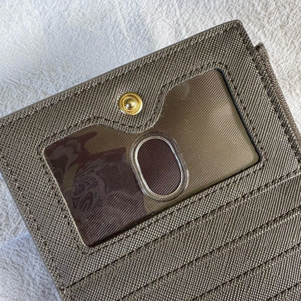 TRAVELAMBO Grey RFID Blocking Leather Wallet - Picture 7 of 15
